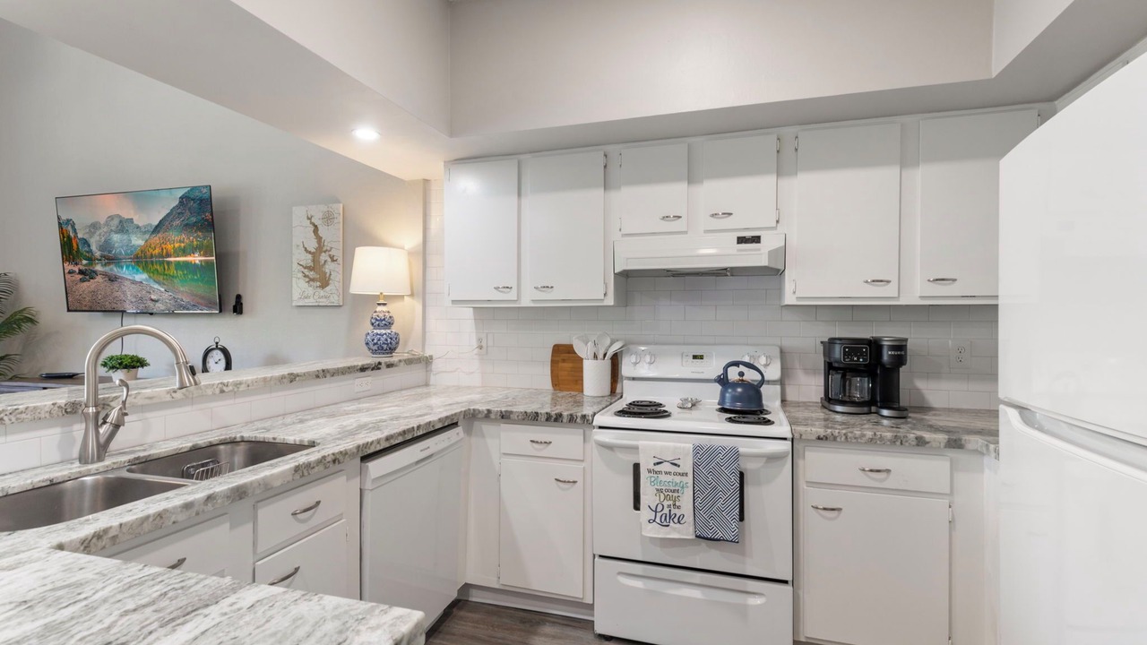 Photo of Kitchen in April Sound