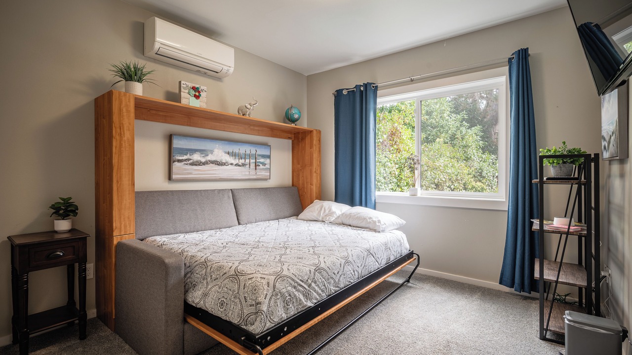 Photo of Bedroom in Green Lake