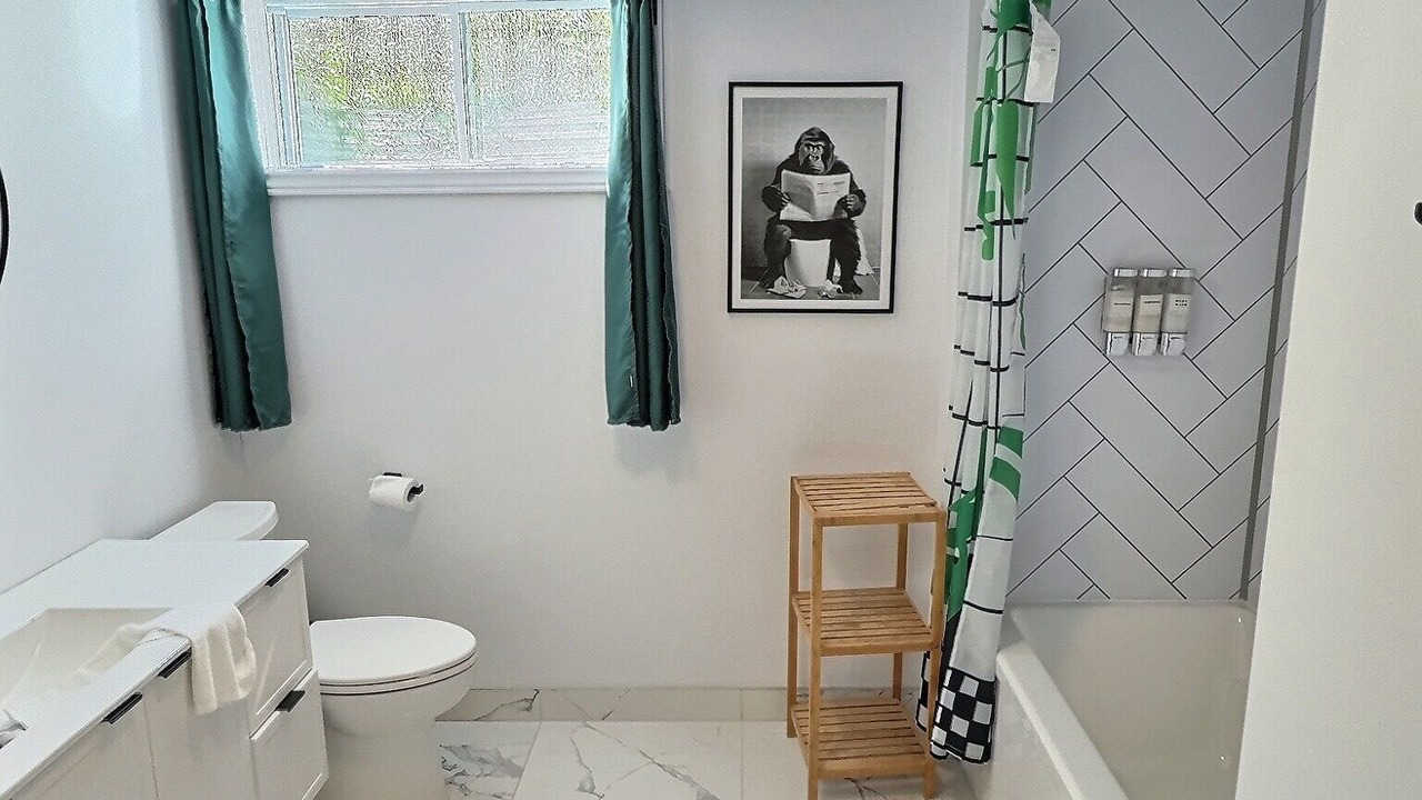 Photo of Bathroom in Sainte-Foy-Sillery-Cap-Rouge