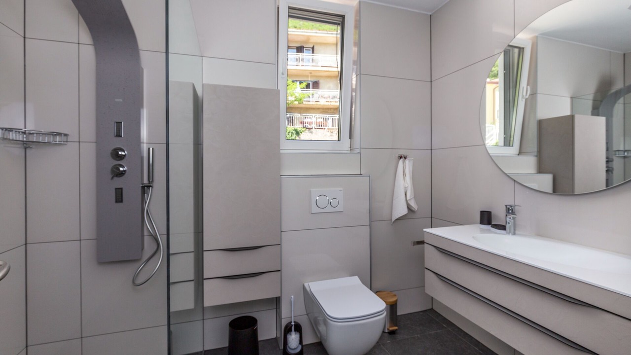 Photo of Bathroom in Obrs
