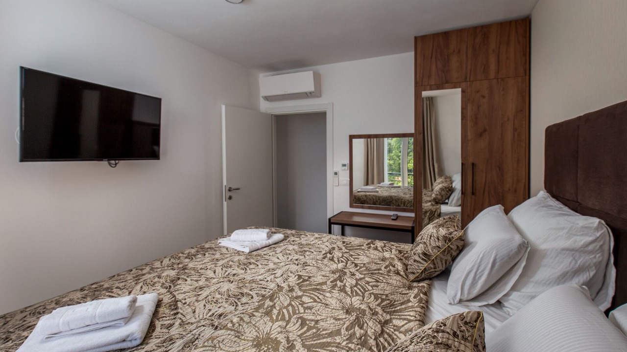 Photo of Bedroom in Obrs