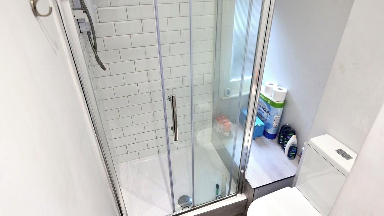 Photo of Bathroom in Kilburn