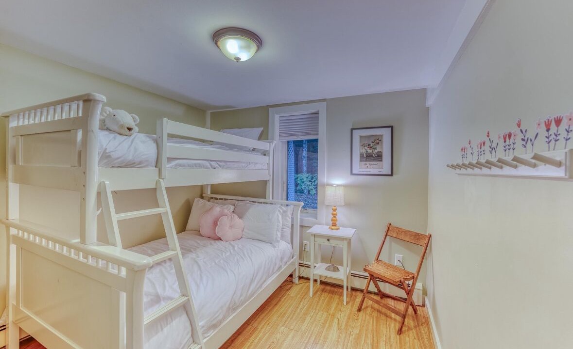 Photo of Bedroom in North Woodstock