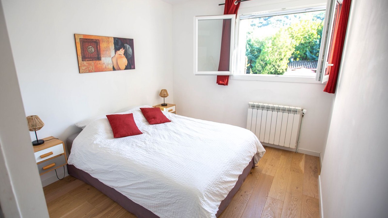 Photo of Bedroom in Cazilhac
