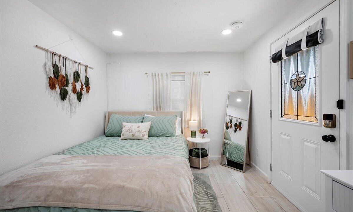 Photo of Bedroom in East Cesar Chavez