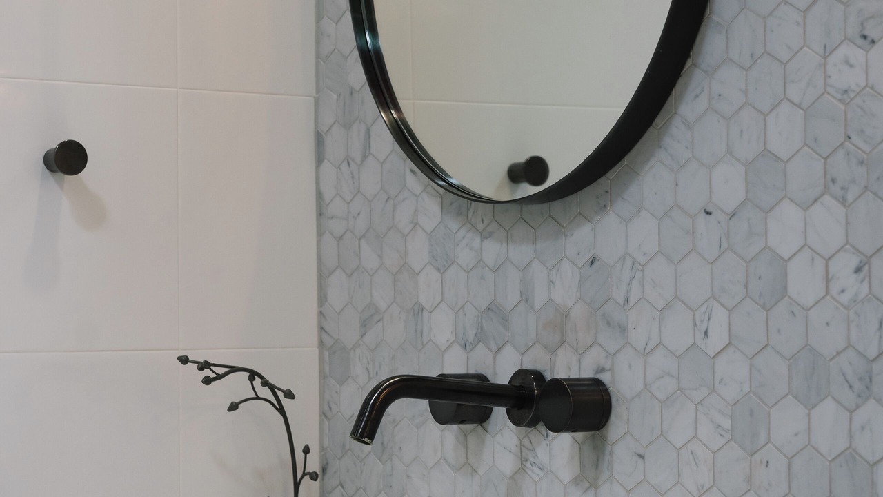 Photo of Bathroom in Burleigh Waters