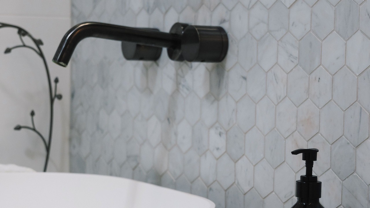 Photo of Bathroom in Burleigh Waters