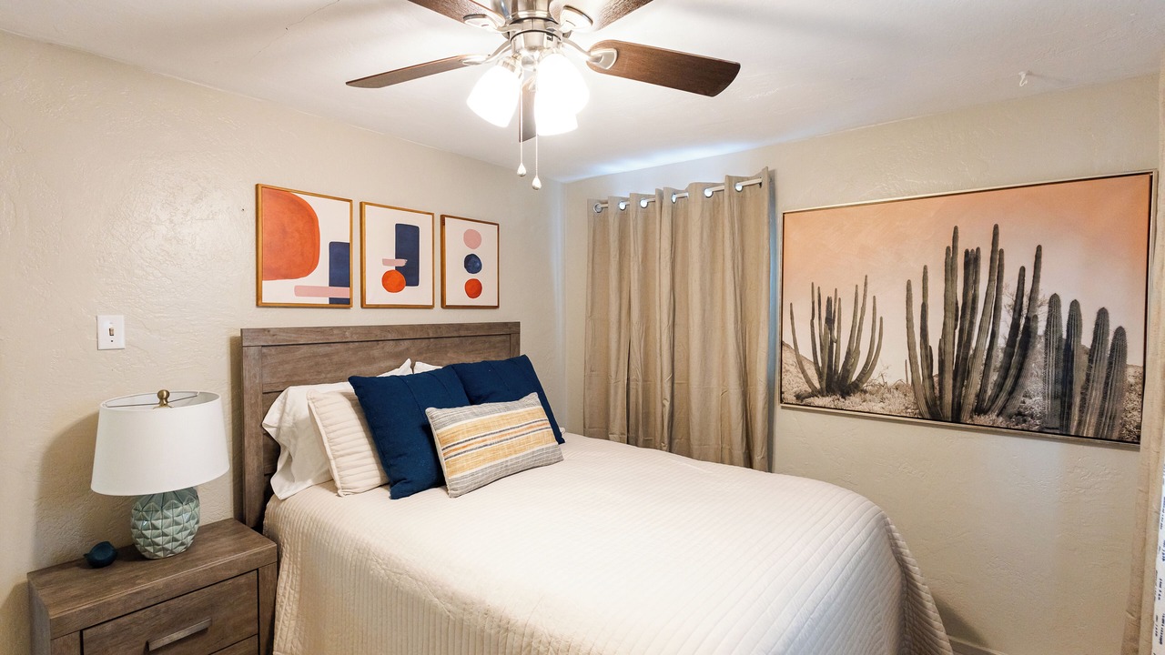 Photo of Bedroom in Northeast Heights