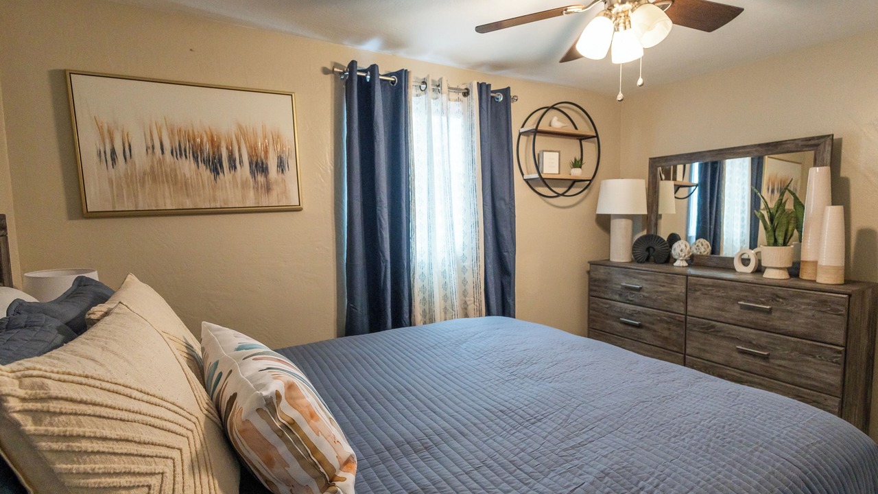 Photo of Bedroom in Northeast Heights