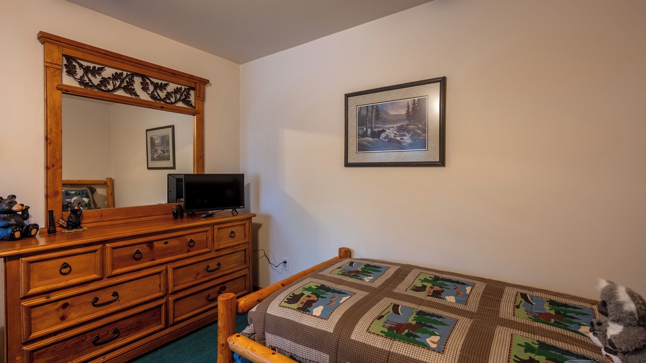 Photo of Bedroom in Lake Placid