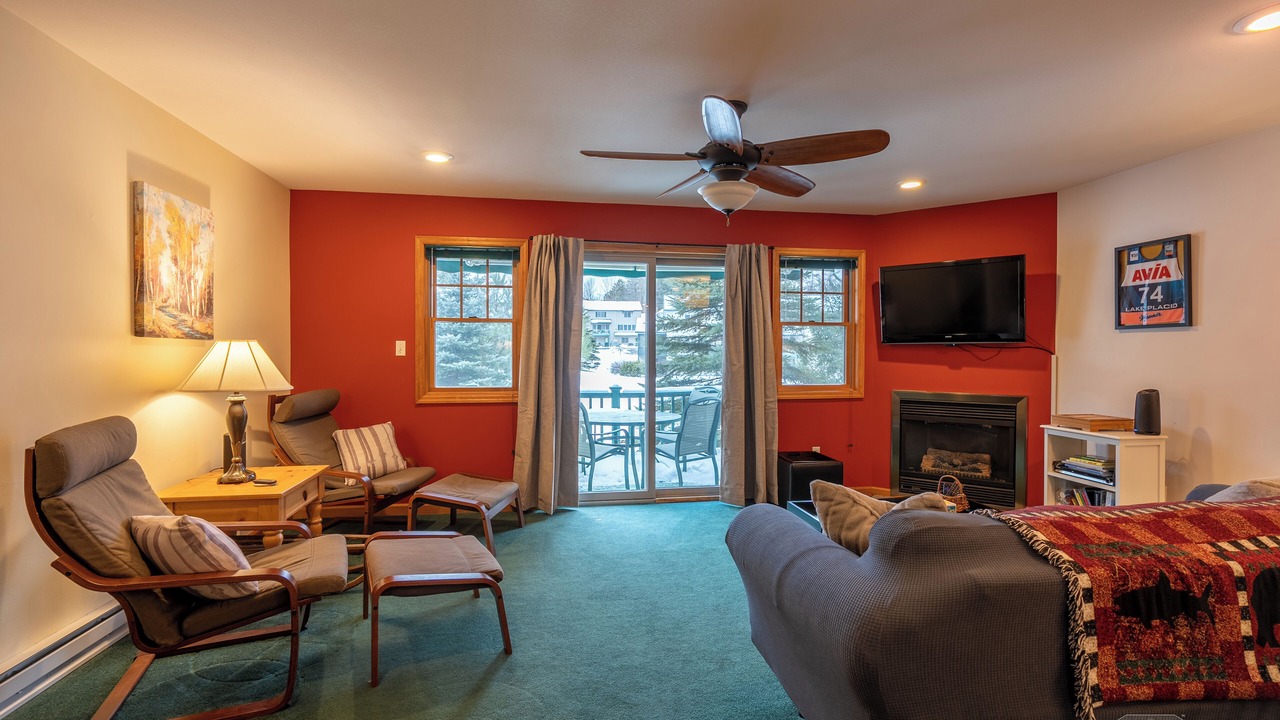 Photo of Livingroom in Lake Placid