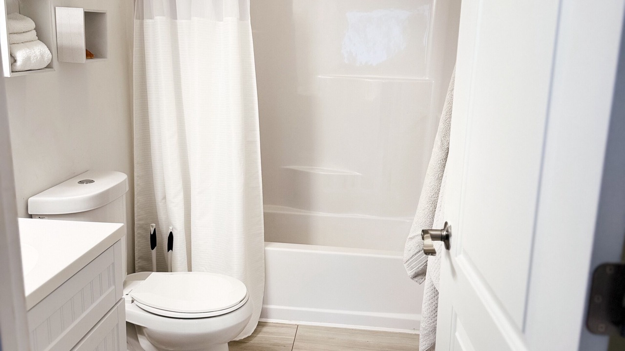 Photo of Bathroom in Sweetwater
