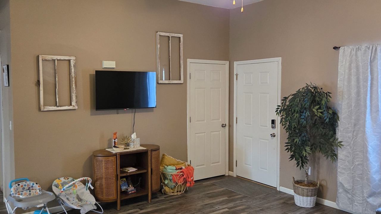 Photo of Livingroom in St. Robert