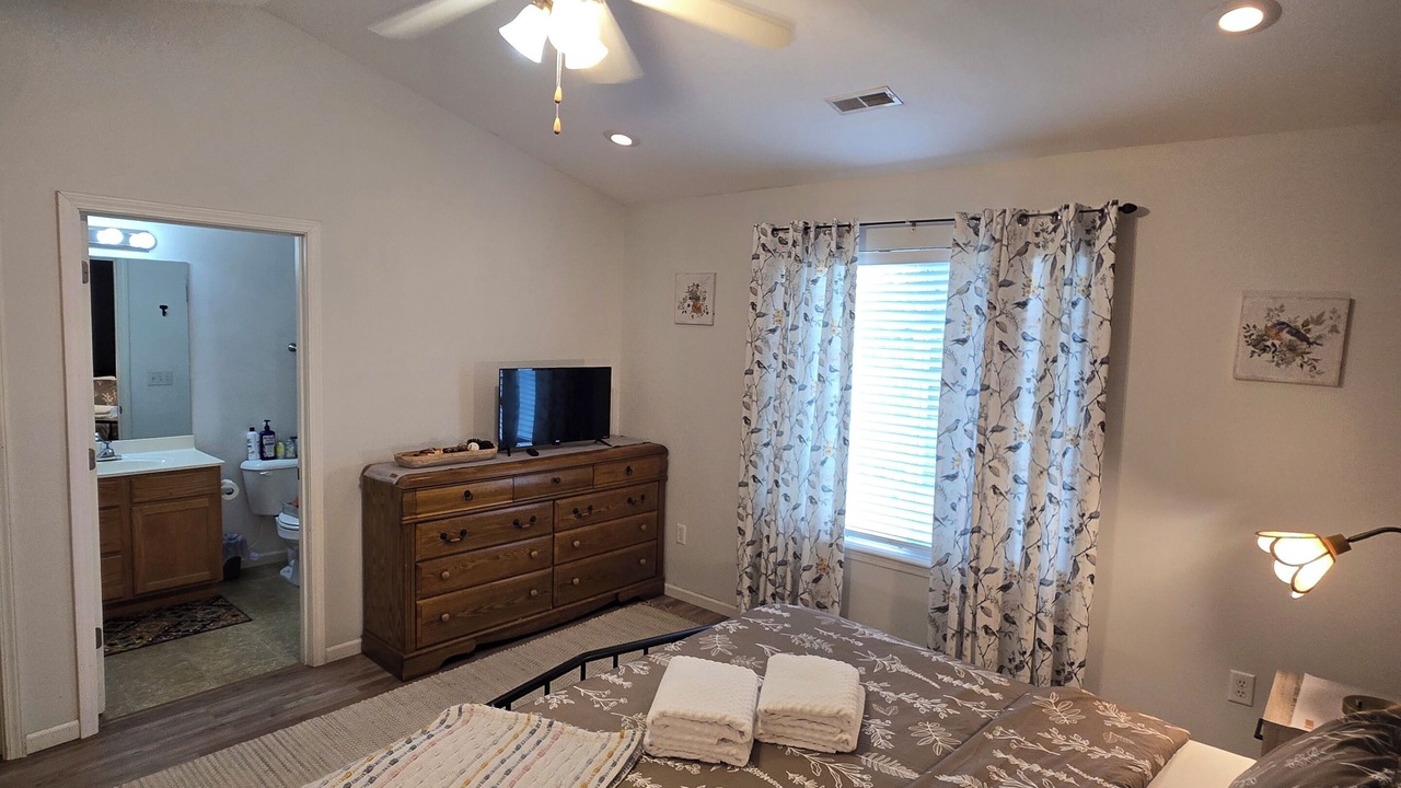 Photo of Bedroom in St. Robert