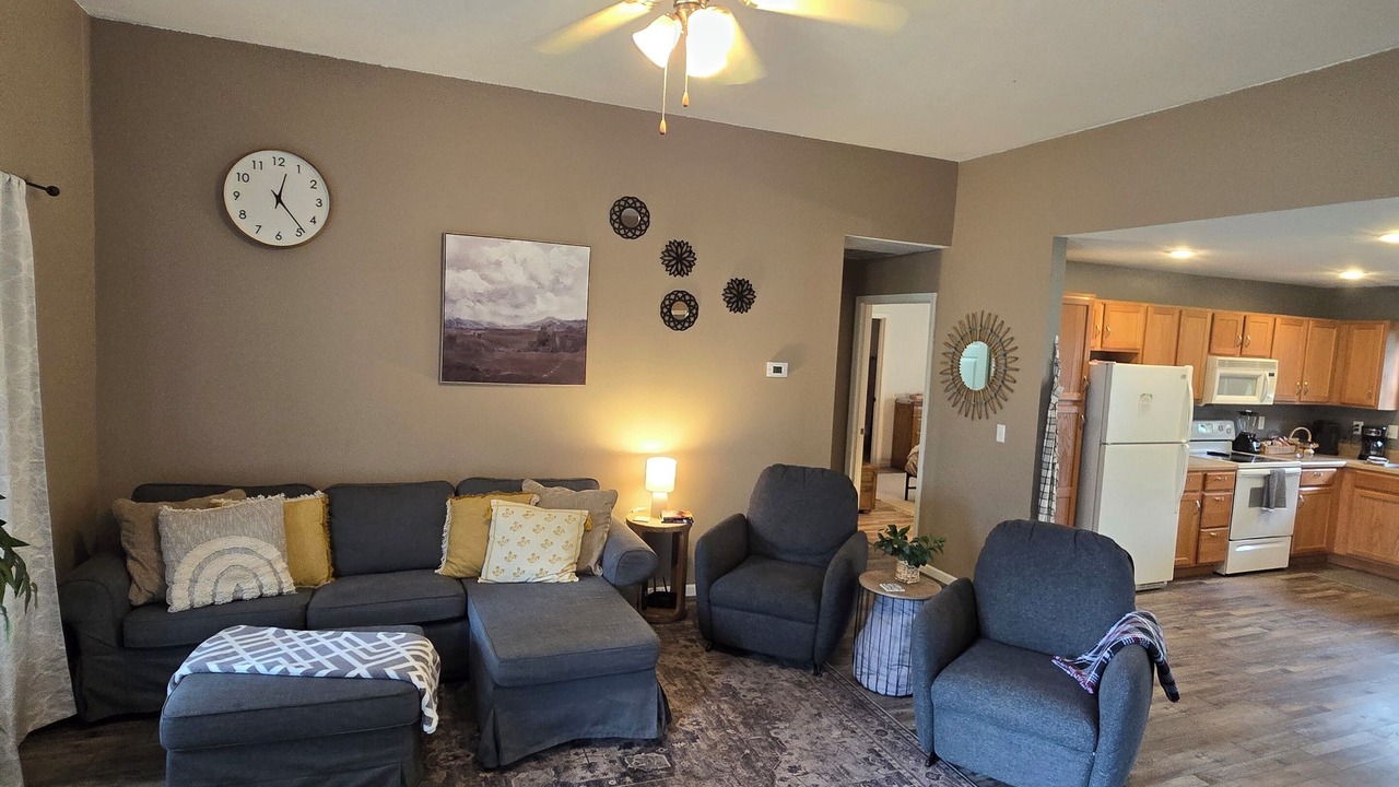 Photo of Livingroom in St. Robert
