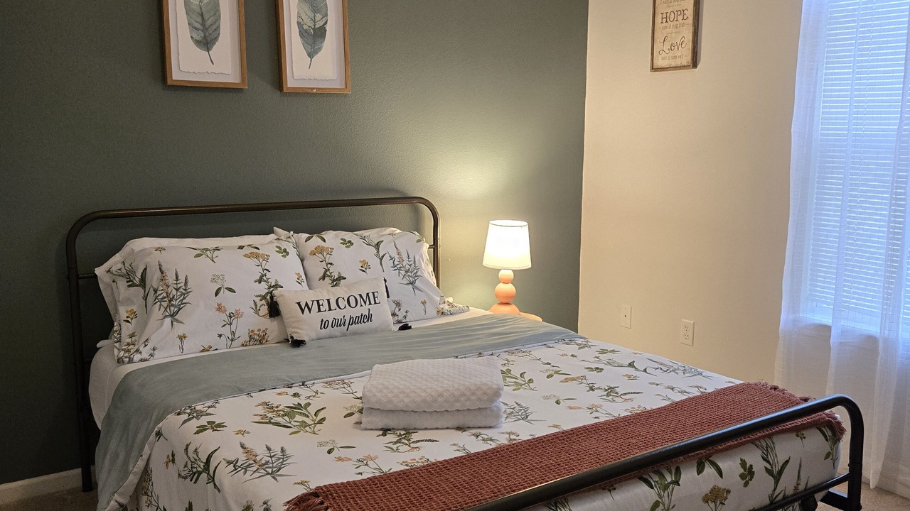 Photo of Bedroom in St. Robert