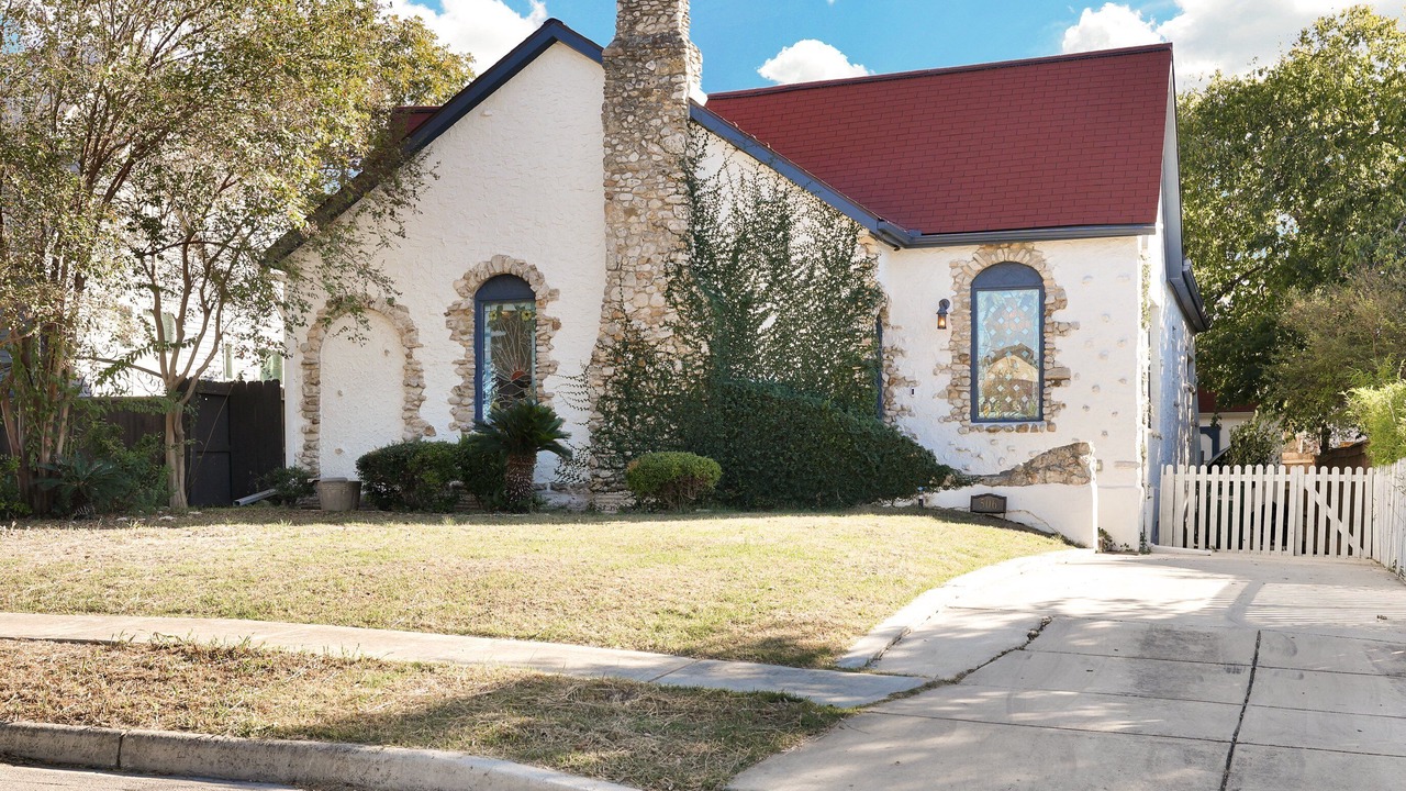 Photo of Outdoor in Castle Hills