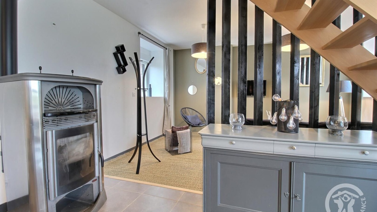 Photo of Others in Henanbihen