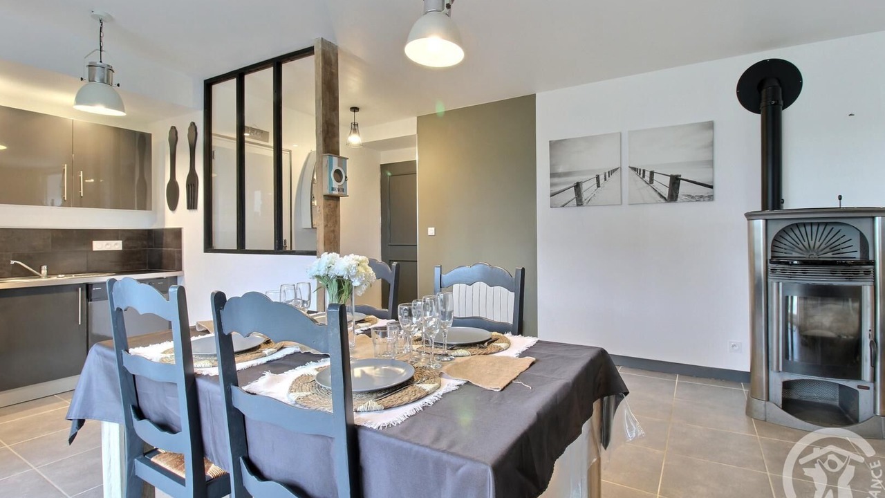 Photo of Others in Henanbihen