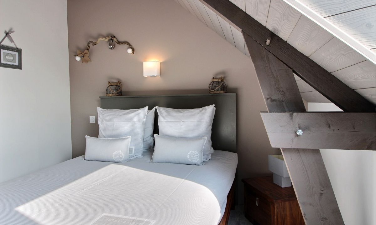 Photo of Bedroom in Henanbihen