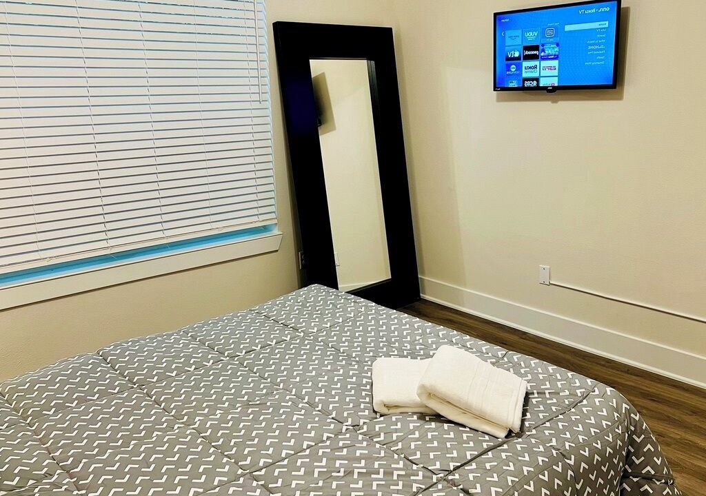Photo of Bedroom in Grogan's Mill