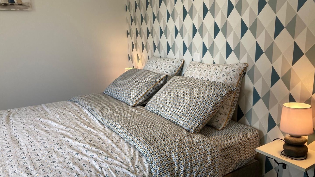 Photo of Bedroom in Plougrescant