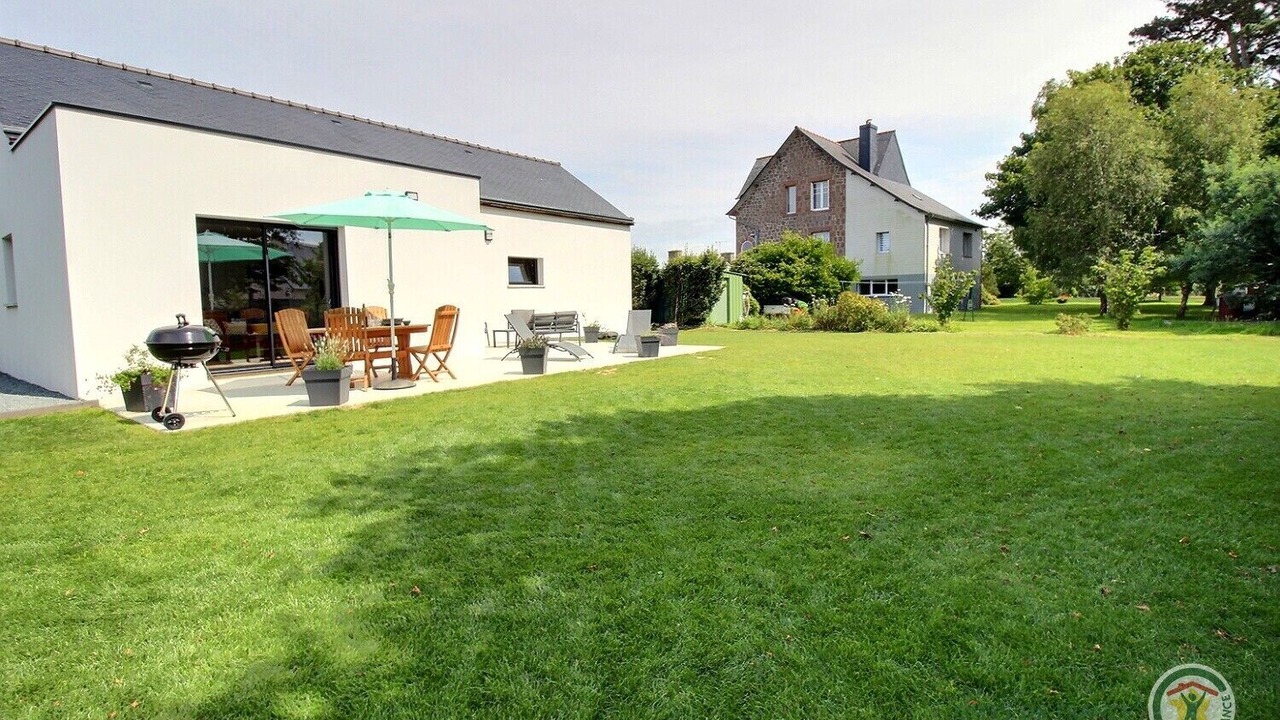 Photo of Outdoor in Plougrescant