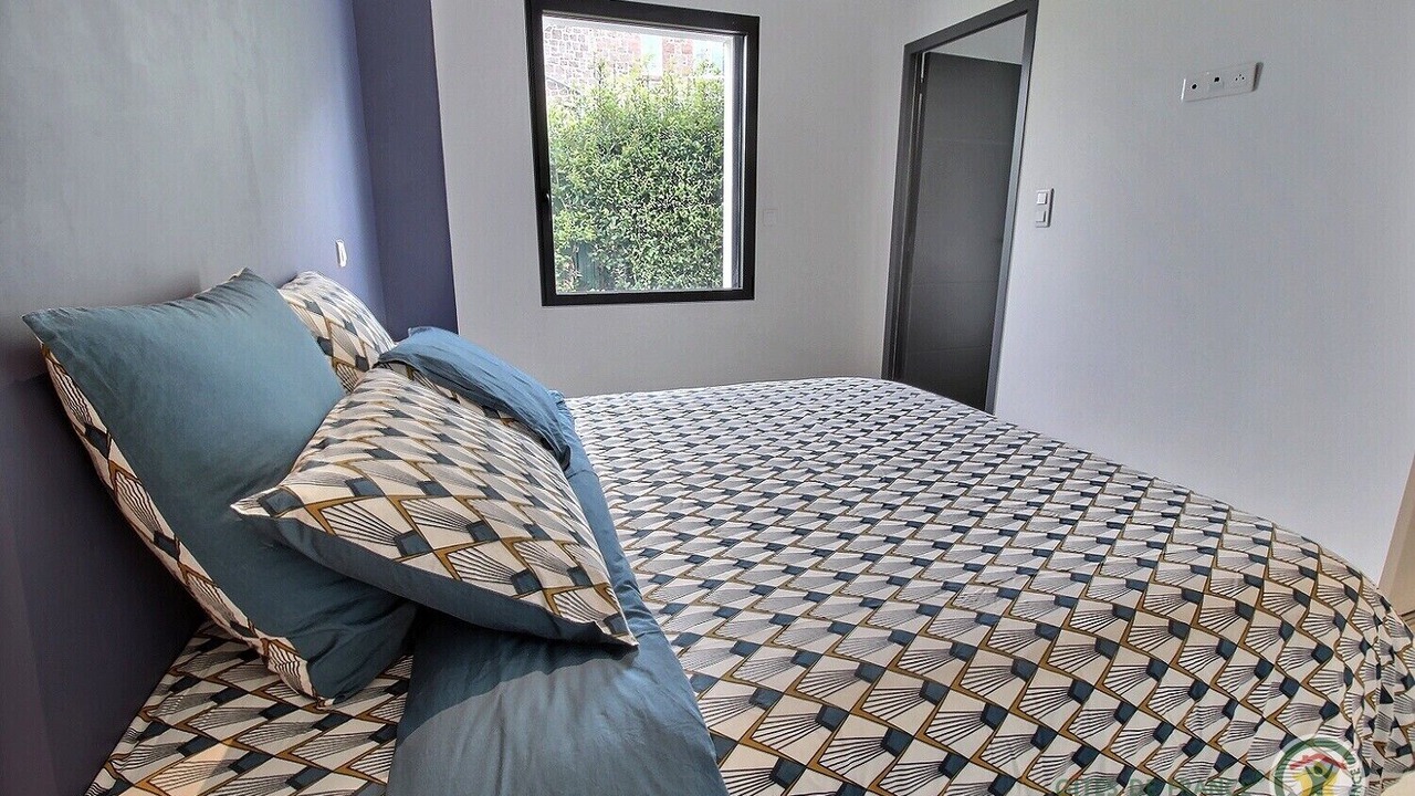 Photo of Bedroom in Plougrescant