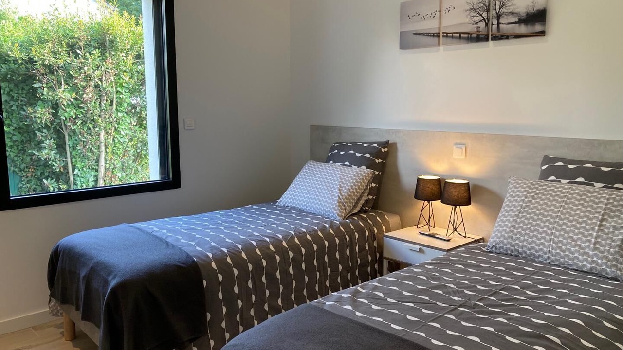 Photo of Bedroom in Plougrescant