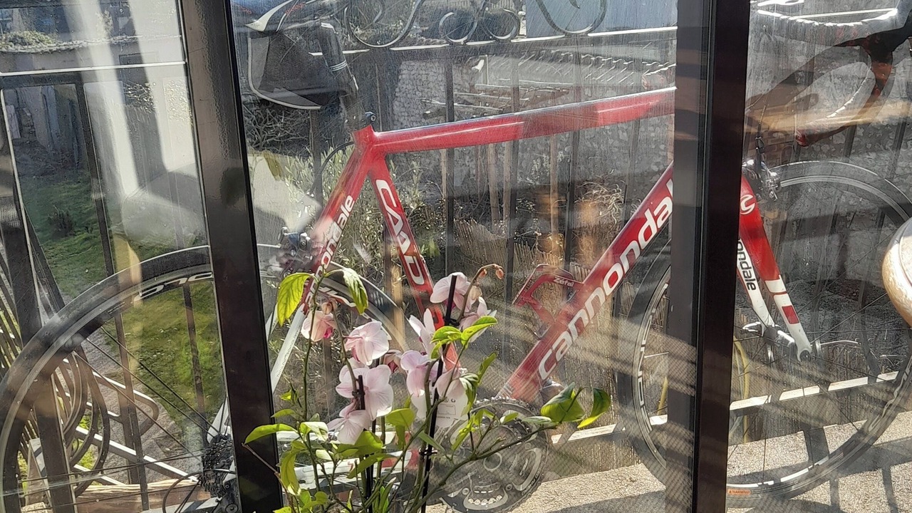 Photo of Others in Mereville