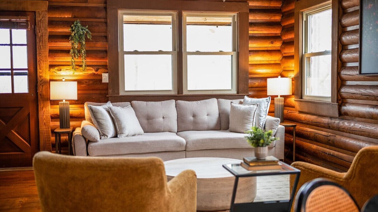 Photo of Livingroom in Lynchburg