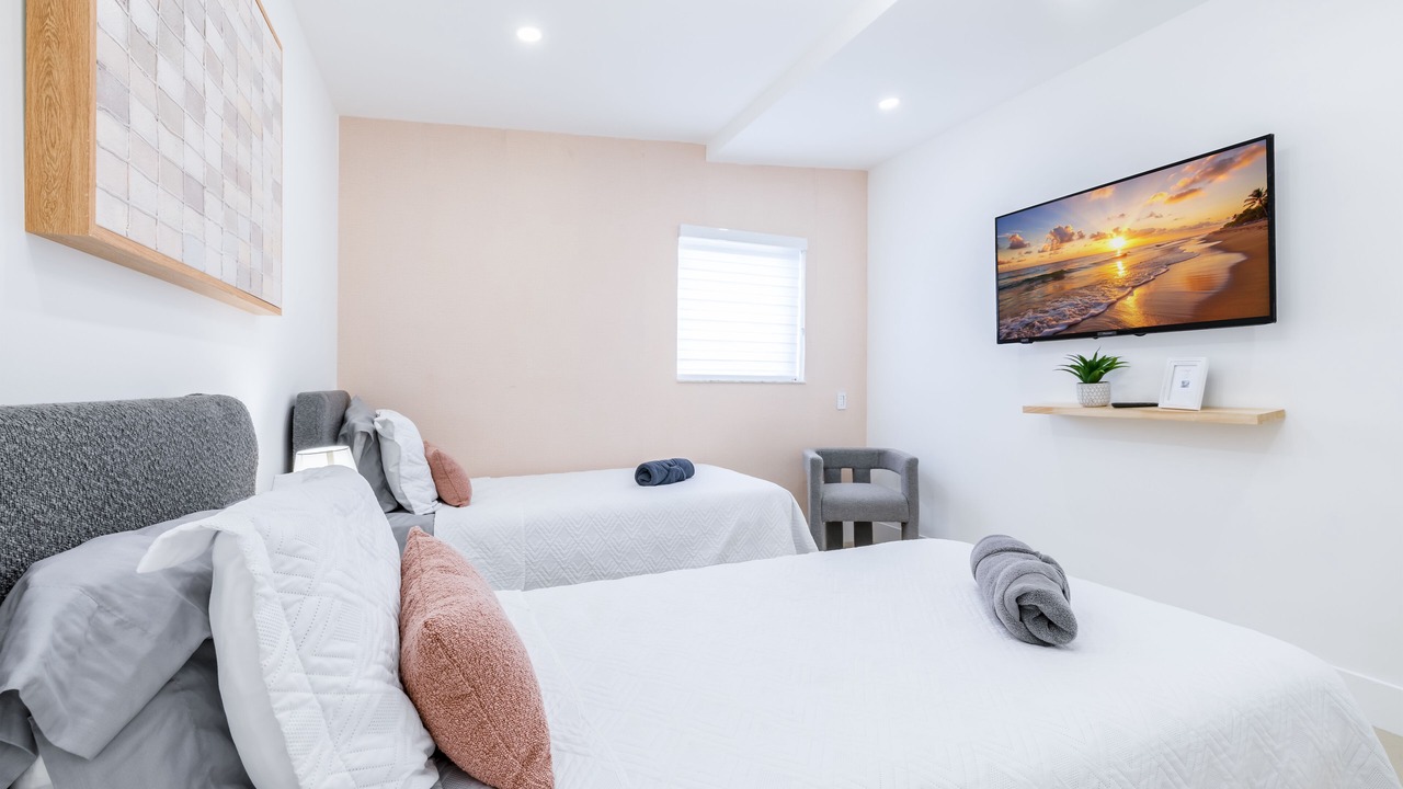 Photo of Bedroom in Olympia Heights
