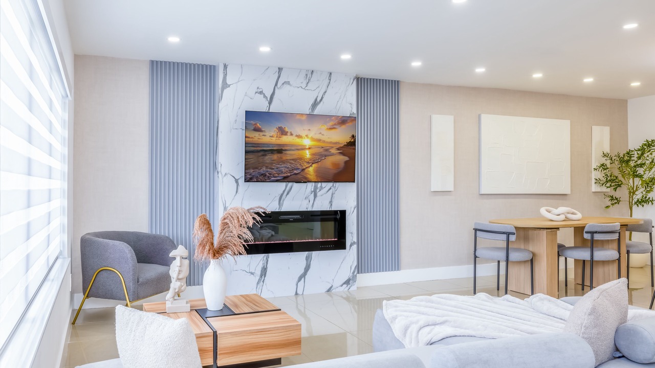 Photo of Livingroom in Olympia Heights