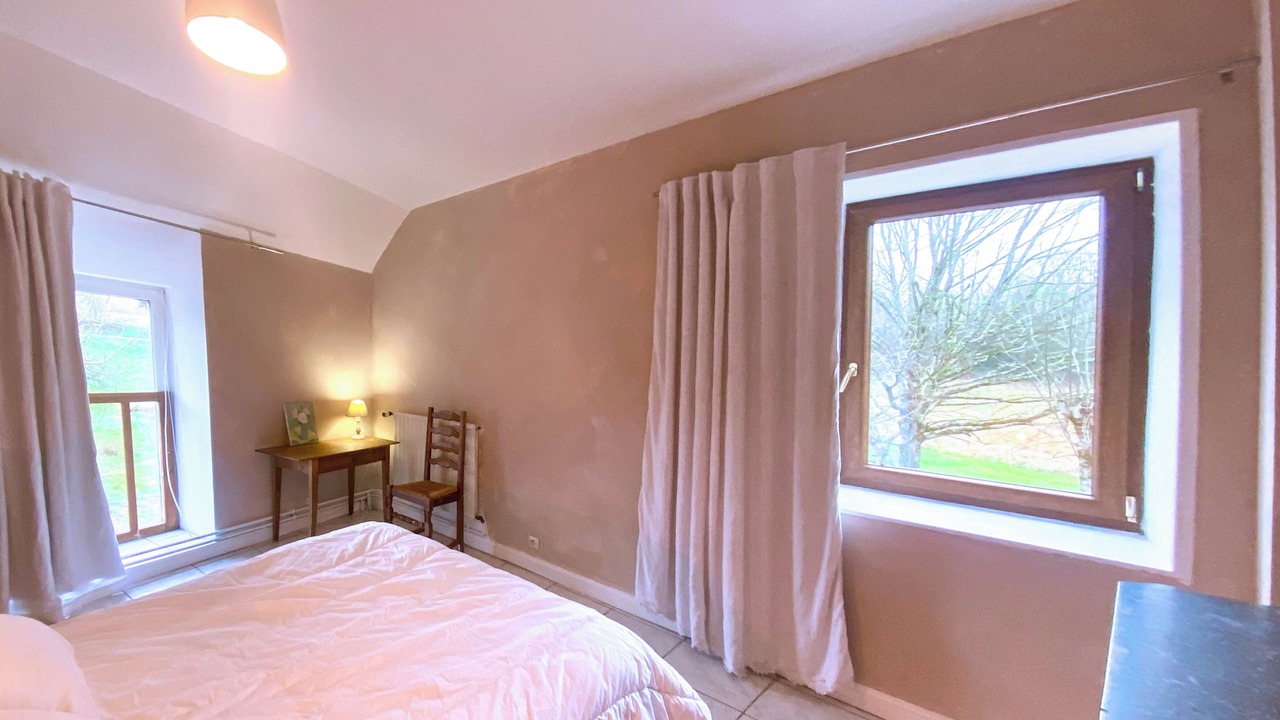 Photo of Bedroom in Moulins-le-Carbonnel