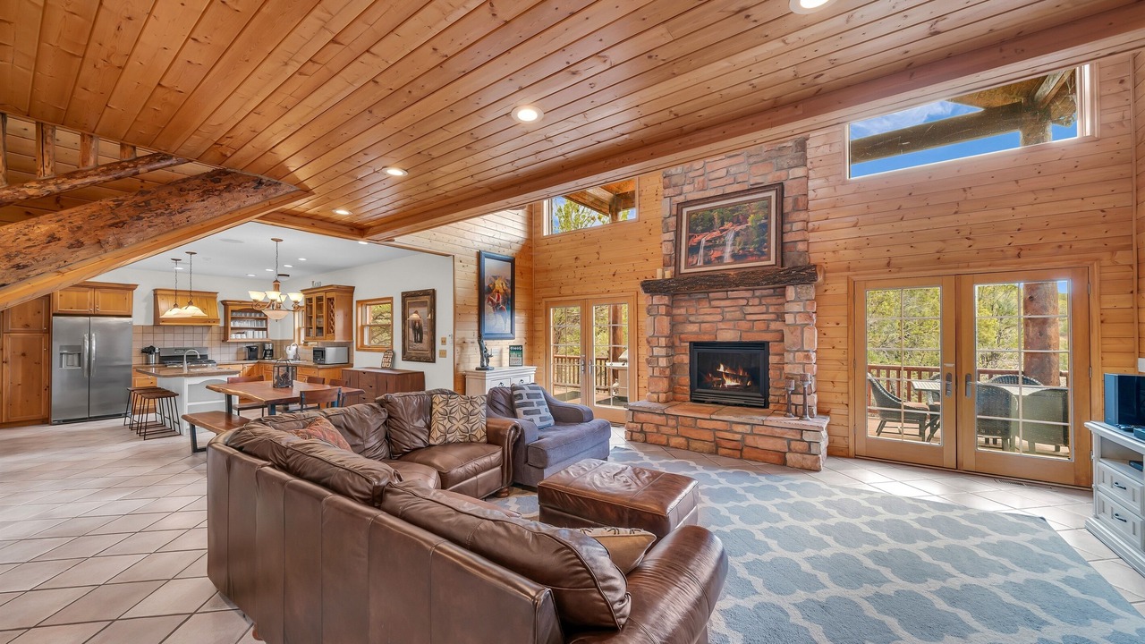 Photo of Livingroom in Zion National Park East Entrance
