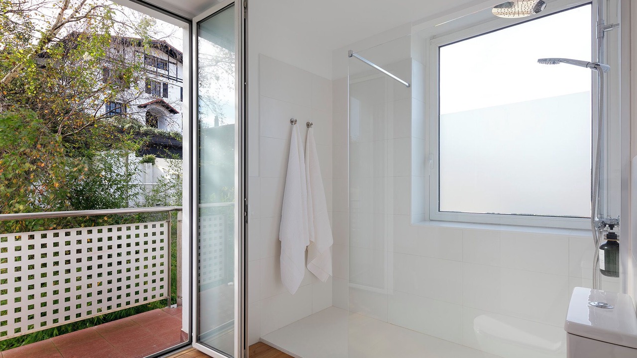 Photo of Bathroom in Egia