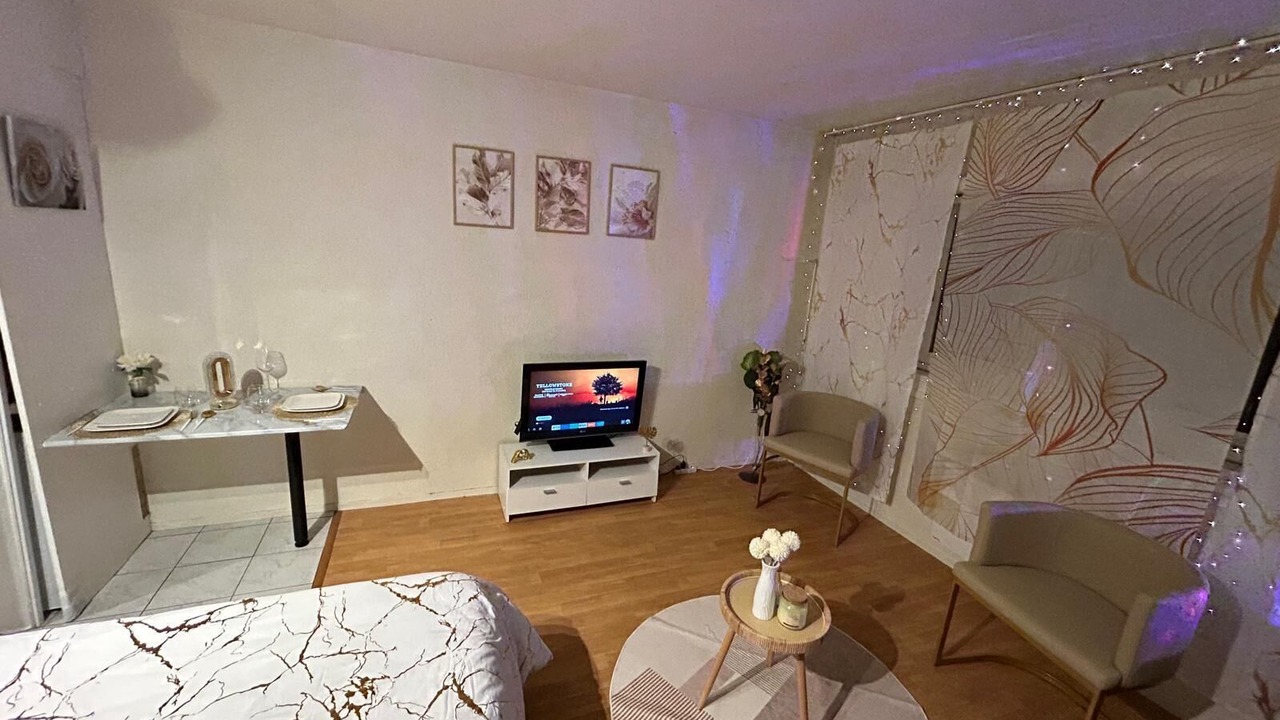 Photo of Bedroom in Carquefou