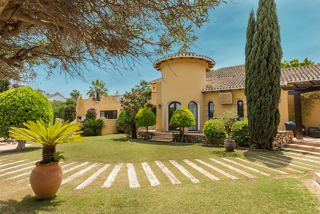 Photo of Outdoor in Atamaria