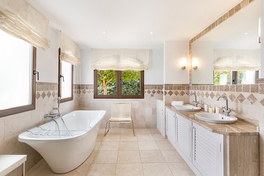 Photo of Bathroom in Atamaria