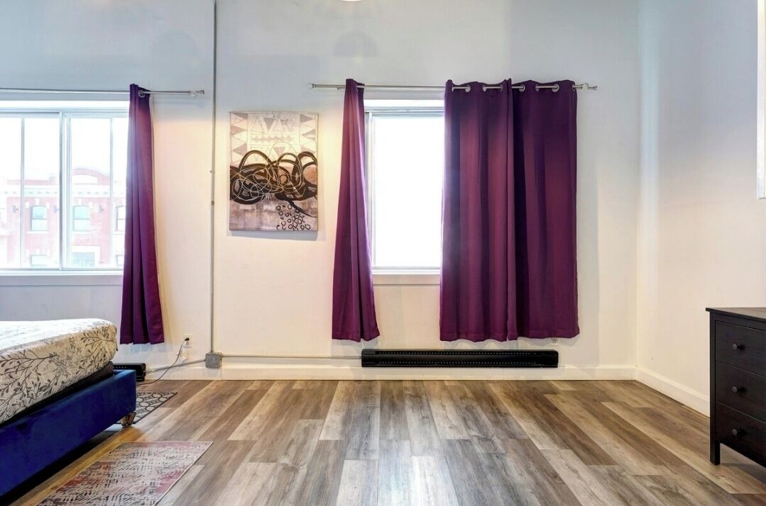 Photo of Bedroom in La Petite-Patrie