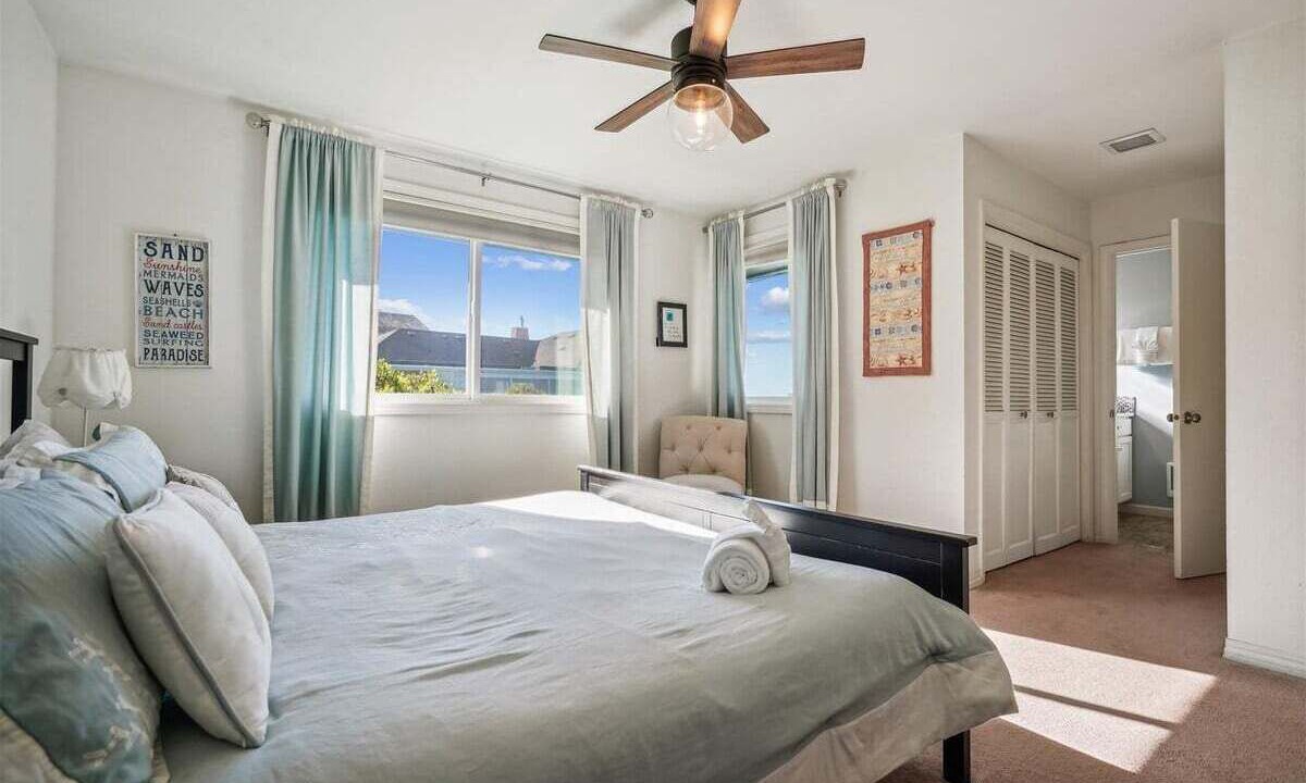 Photo of Others in Arch Cape