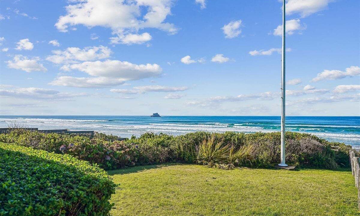 Photo of Others in Arch Cape