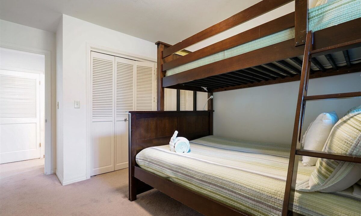 Photo of Others in Arch Cape