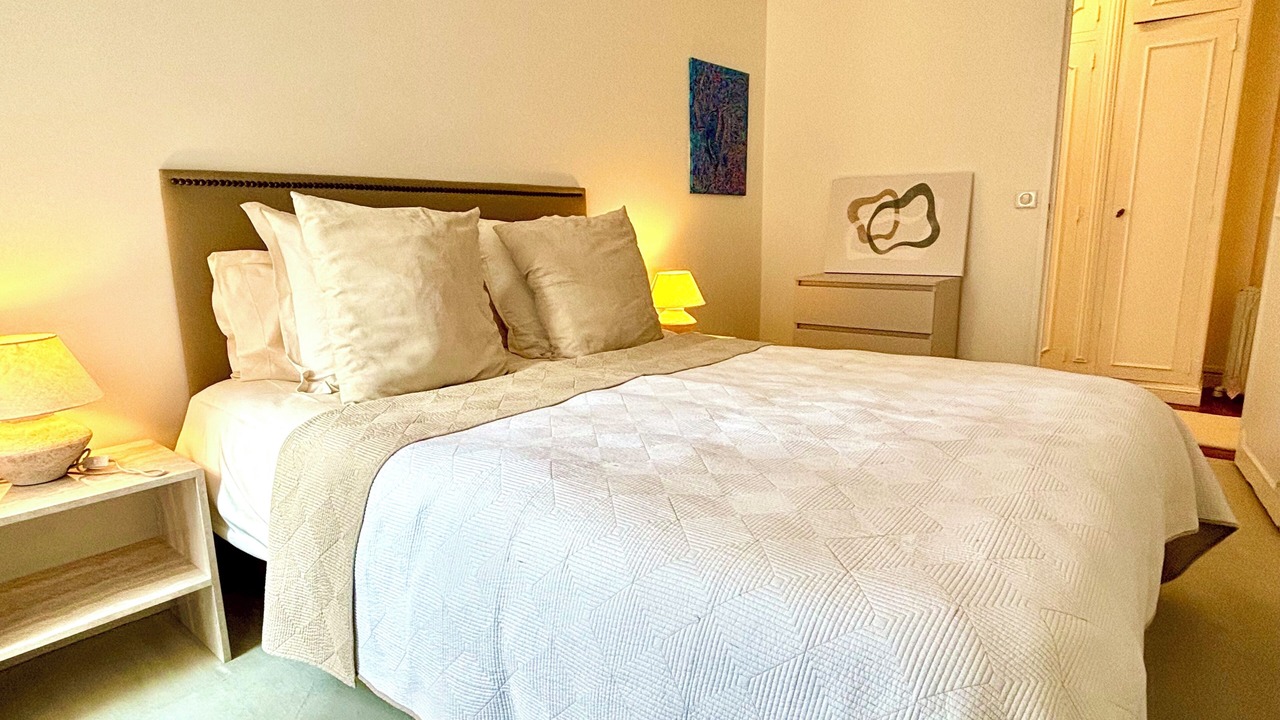 Photo of Bedroom in Passy