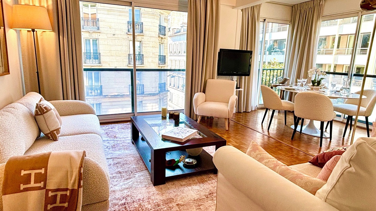 Photo of Livingroom in Passy