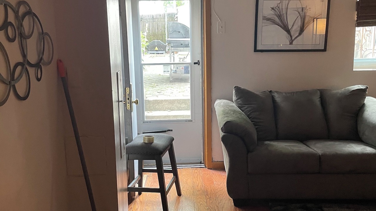 Photo of Livingroom in Baychester