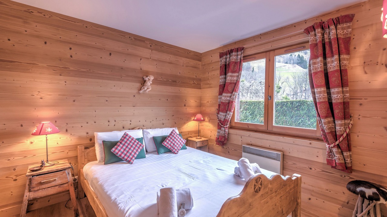 Photo of Bedroom in Megeve