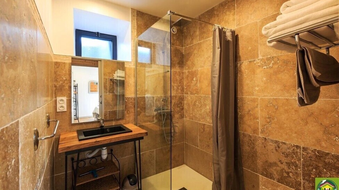 Photo of Bathroom in Orcival