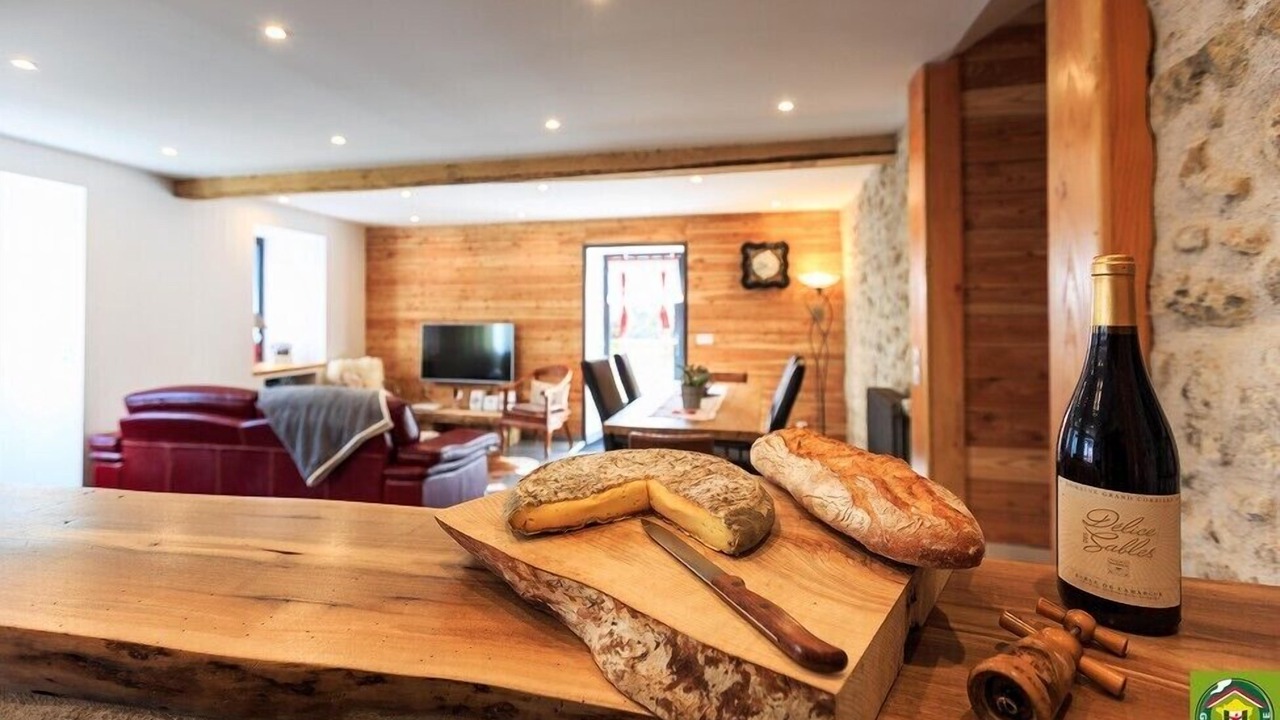 Photo of Others in Orcival