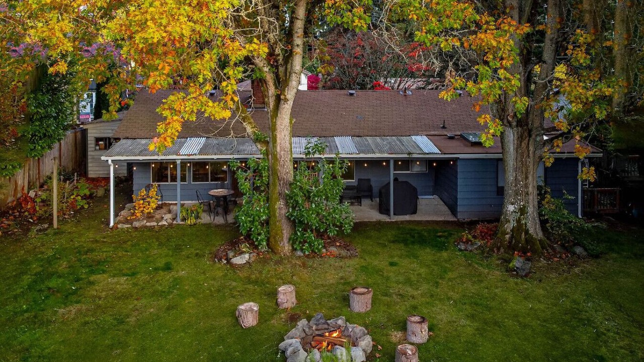 Photo of Outdoor in Bridle Trails